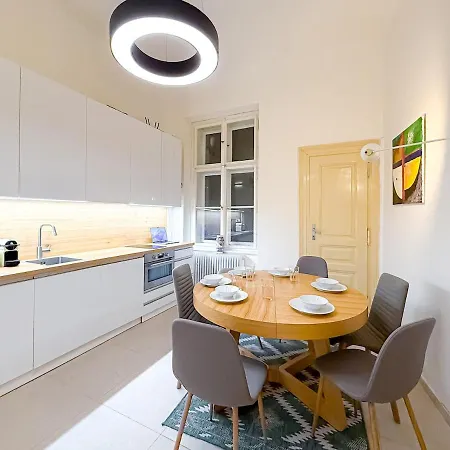 Picasso Xxl 100m2