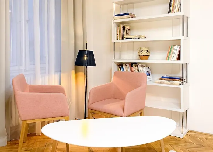 Picasso Xxl 100m2 Appartement Prague