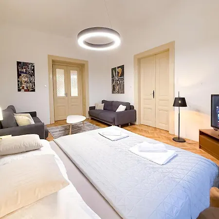 Picasso Xxl 100m2 *