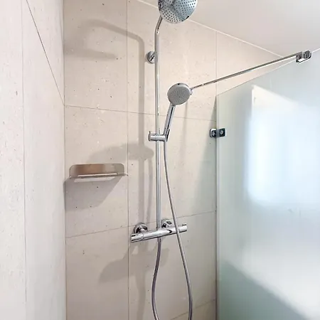 Picasso Xxl 100m2 דירה *